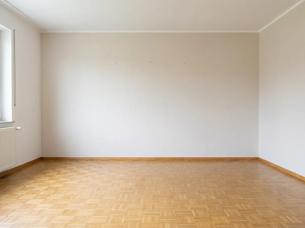 Nachher: leergeräumte, besenreine Wohnung